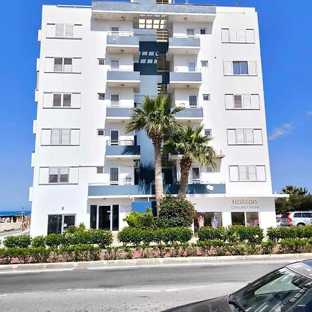 13 Sandy Beach Mackenzie Larnaca Eksteriør billede