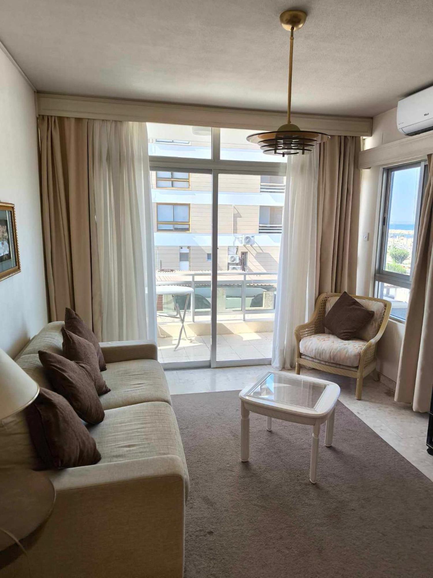 13 Sandy Beach Mackenzie Larnaca Eksteriør billede